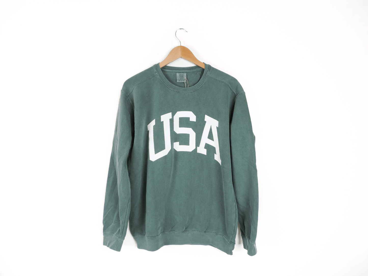 USA Crewneck - Retro Patriotic Sweatshirt | Wild Kard Vintage
