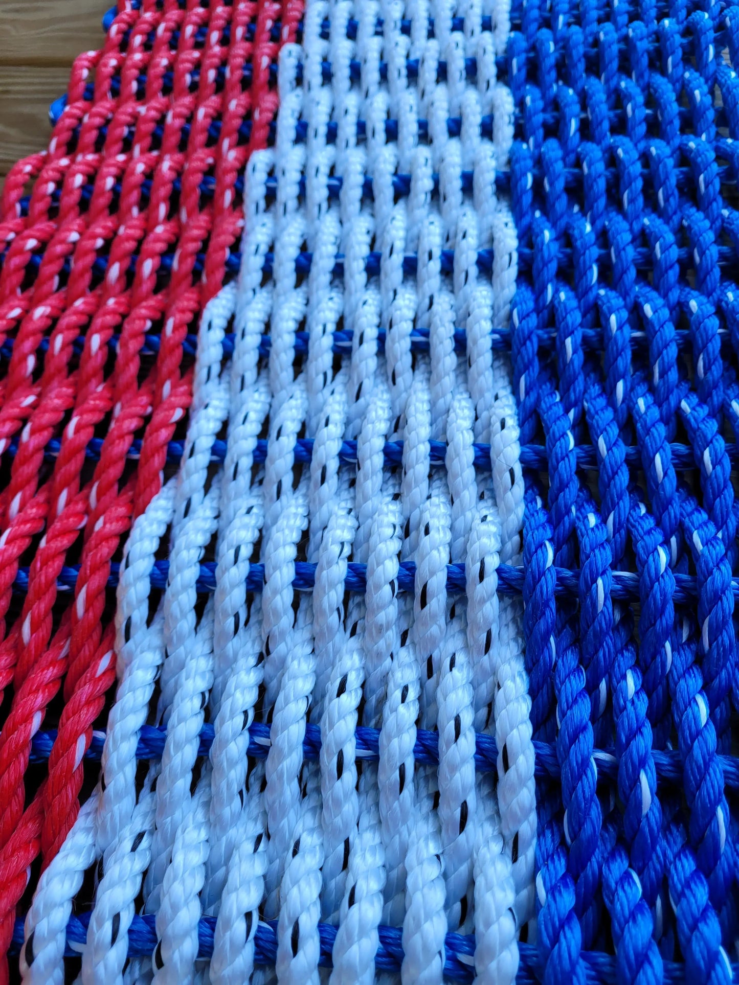 Red, White & Blue Lobster Rope Mat – Maine | Shop250America