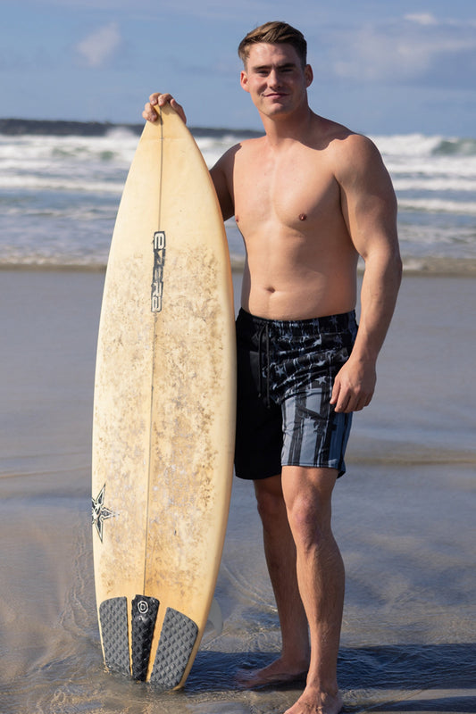 Men's Eagle Flag Pocketed Swim Trunk