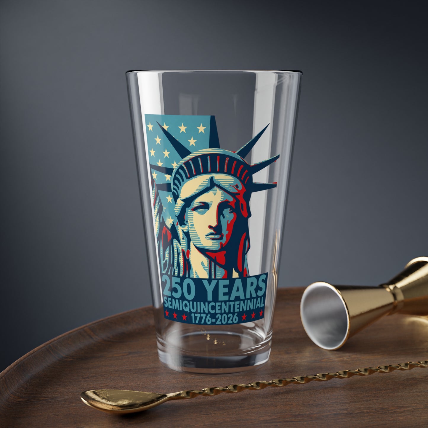 America 250 Statue of Liberty Mixing Glass — 16 oz